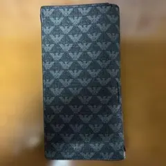 EMPORIO ARMANI 長財布 ロゴ総柄のサムネイル