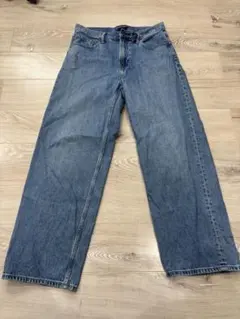 UNIQLO ユニクロ　ワイドストレートジーンズ　31 インチ