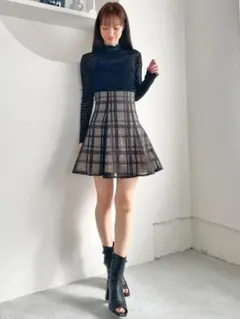 MERCURYDUO 시어 체크 백 레이스 업 미니 스커팬