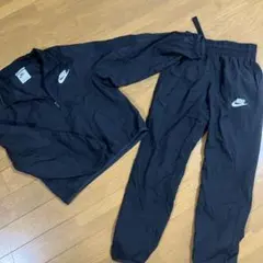 NIKE ブラックジャージセット　ウィンドブレーカー XS