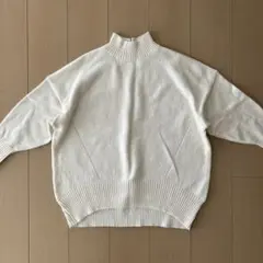 アメリカンホリック　ニット　アイボリー