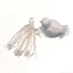 Item thumbnail for item 44394160-f699-424a-850b-c9e813a13df0