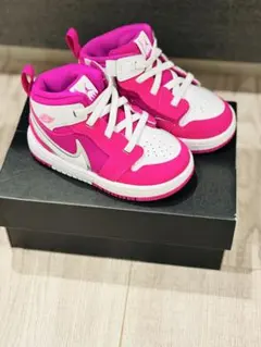 美品NIKE ジョーダン 1 MID RM イージーオン 13cm