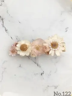 お花のヘアバレッタ✿*: ハンドメイドアクセサリー
