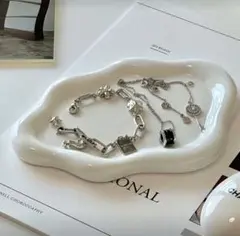 Item thumbnail for item 31c7967c-a749-4659-805a-c2e08a52e927