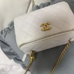ギャラ付 CHANEL バニティ バッグ ココボール 白ゴールド シャネル 