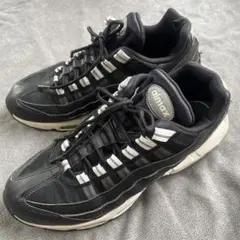 Nike Air Max 95 ブラック/ホワイト