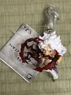 【プライズ】ワンピース　ルフィ　ニカ　ギア5 フィギュアキーホルダー2