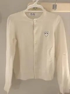PLAY Round Neck Cardigan Whiteのサムネイル