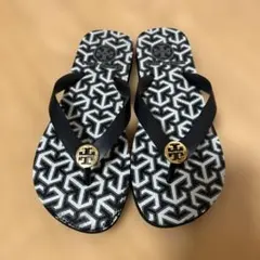 極美品 トリーバーチ フリップフロップ ビーチサンダル ブラック Tory Burch ブラック フリップフロップサンダル - メルカリ
