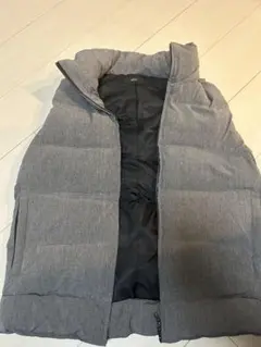 グレー ダウンベスト AZUL