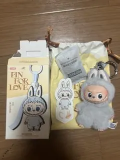 ラブブ　PIN FOR LOVE イニシャル　【C】