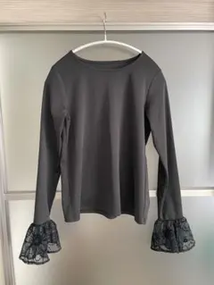 長袖カットソー　レースフレア袖
