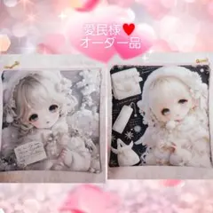 愛民様♥️オーダーページ　可愛い系女の子　両面パネルフラットポーチ