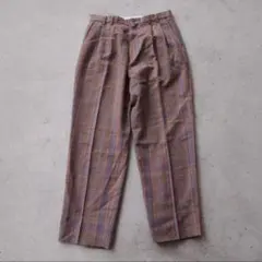 Item thumbnail for item e9b2db22-1fc2-41ea-b8b9-4a39730d9e95