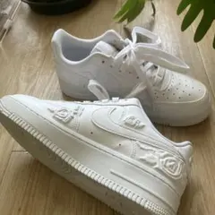 22.5cm NIKE エアフォースワン　ローズのサムネイル