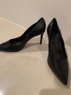 黒 ポインテッドトゥ ハイヒール【値下げ交渉可】