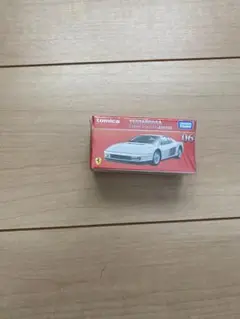 トミカプレミアム　フェラーリ　テスタロッサ　発売記念仕様初回特別　白　新品未開封