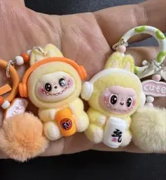 セール。ラブブ！うさぎキャラクター キーホルダー 2個セット