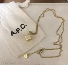A.P.C  アーペーセー　ネックレス