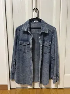 デニムシャツ