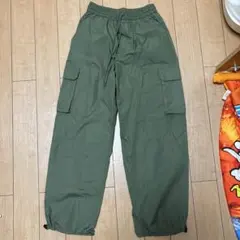 GU カーゴパンツ カーキ