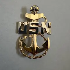 USN USNAVY アメリカ海軍 メッキエンブレム バッジ【新品未使用