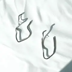 Item thumbnail for item 069026cf-1ef9-4a8f-8ece-8fbfa8e03064