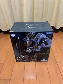 ワンピース　スモーカー　フィギュア　未開封
