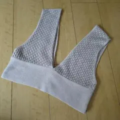 ハニーズのベージュ 透かし編み ニットベストのサムネイル