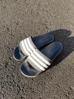 adidas サンダル ブラック