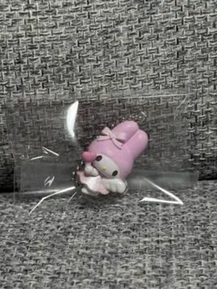 サンリオ　夢みるエンジェルスイング　マイメロ　ガチャガチャ　キーホルダー