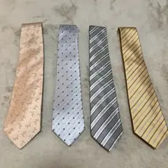 白ネクタイ結婚式