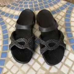 Crocs サンダル ブラック スタッズ　7 クロックスのサムネイル