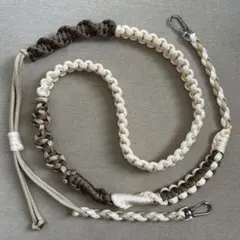 ハンドメイド　パラコード　スマホショルダーストラップ