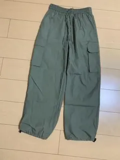 GU オリーブグリーン カーゴパンツ