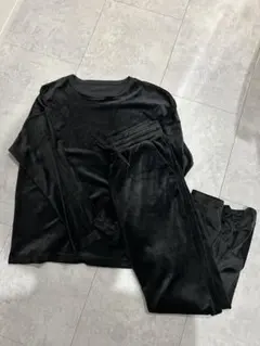 ベロア　ルームウェア　上下セット