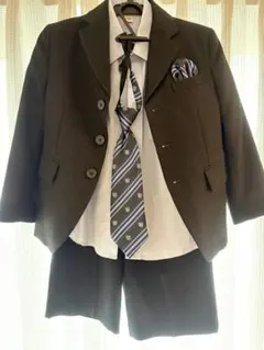 ダークブラウン スーツ 110cm ネクタイ付き