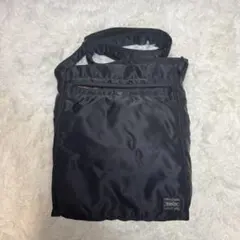 美品 PORTER TANKER 縦型 ショルダーバッグ ブラック A4収納可のサムネイル