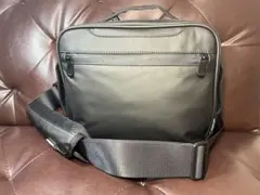 【新品未使用】定価1.65万aide×GRECO 高級スリングバッグS 黒