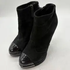 CHANEL スエード パテント ショートブーツ ブラックのサムネイル