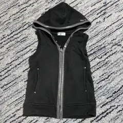 comme ca du mode 男の子 100 フード付きベスト