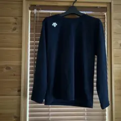 DESCENTE 速乾長袖シャツ Sサイズ