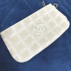 期間限定激安‼️✨本物CHANEL✨ココマーク♡ニュートラ ポーチ♡お財布にも