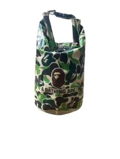 A BATHING APE 迷彩 カモフラ 防水バッグ