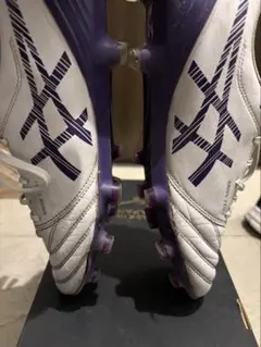 ASICS サッカーシューズ ホワイト/パープル