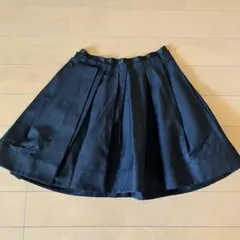 COS ミニ丈プリーツスカート