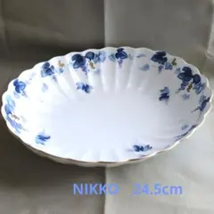 NIKKOニッコー　青いぶどうの波状皿ボウル皿ファインボーンチャイナ日本製　深鉢
