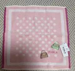 FURLA ハンドタオルのサムネイル