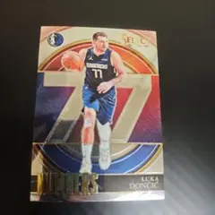 Luka Doncic 2021-22 PANINI SELECT